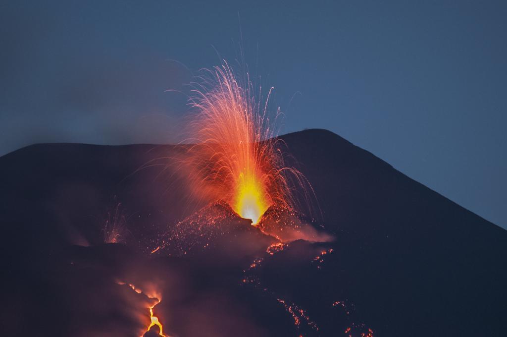 Fiore Dell'Etna Appartement Santa Venerina Buitenkant foto